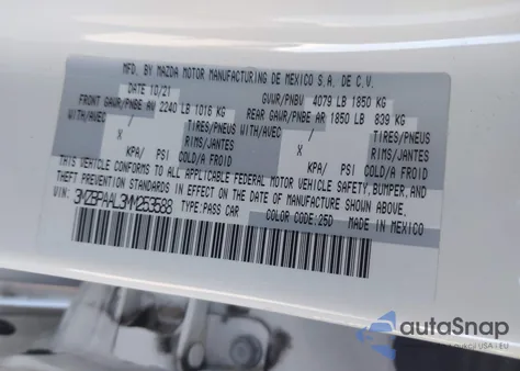 2021 Mazda Mazda3 2.5 S z USA, uszkodzony, nr VIN 3MZBPAAL3MM253588